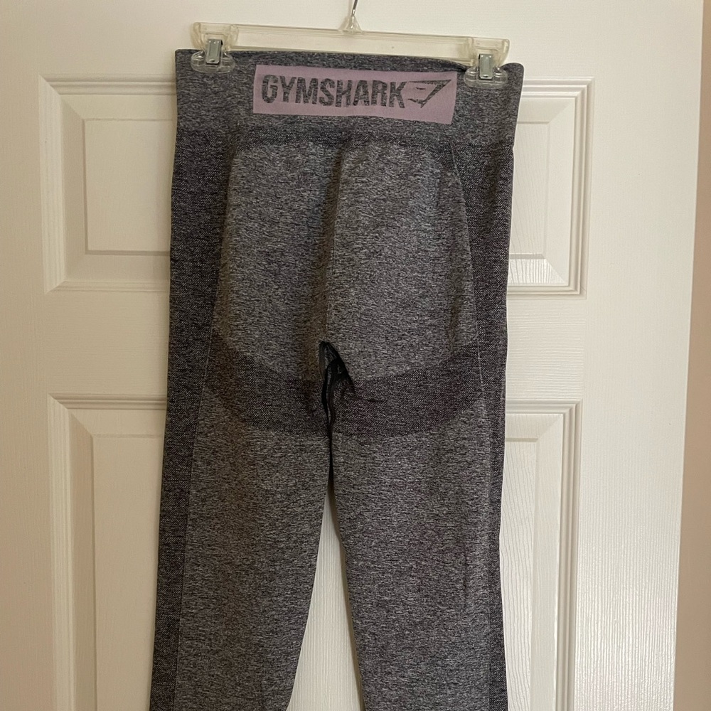 Gym Shark• Leggings